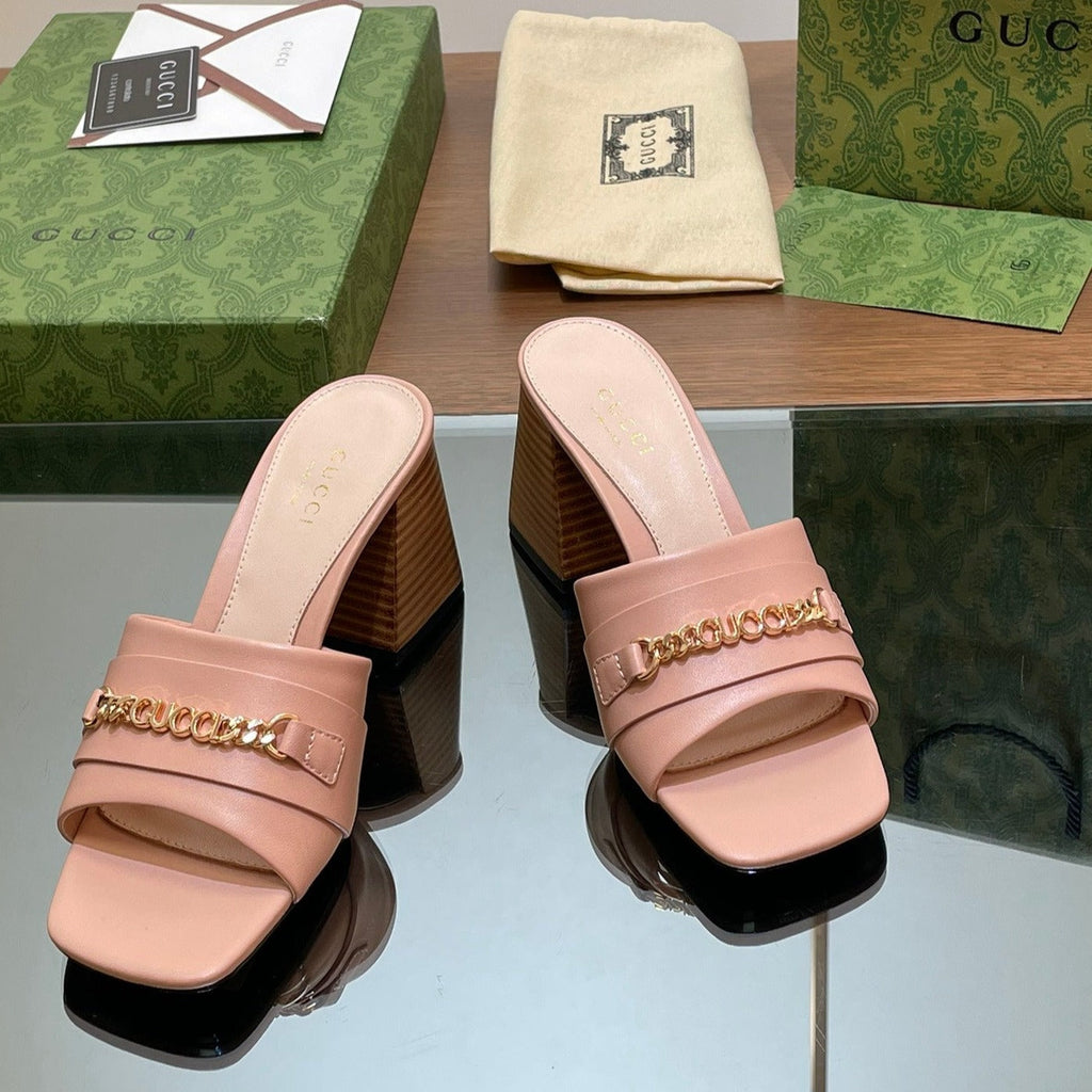 GUCCI SIGNORIA SLIDE SANDAL PASTEL PINK DENIM