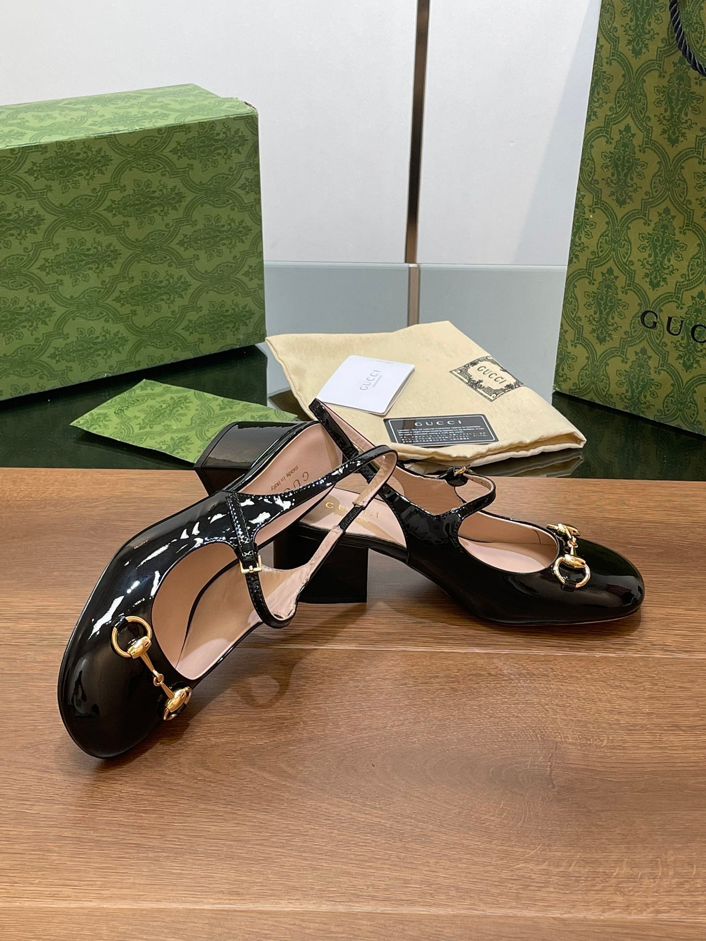 GUCCI HORSEBIT PUMP BLACK GLOSSY LAMBSKIN