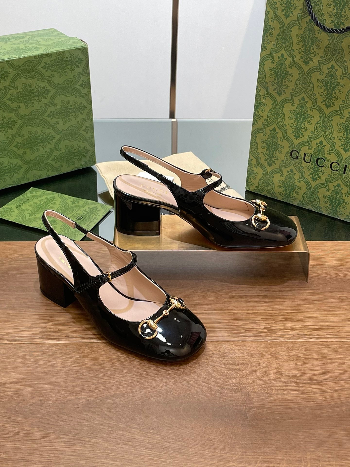 GUCCI HORSEBIT PUMP BLACK GLOSSY LAMBSKIN