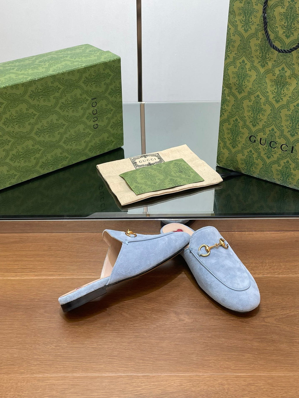 GUCCI HORSEBIT MULE IN LIGHT BLUE SUEDE WITH GOLD HARDWARE