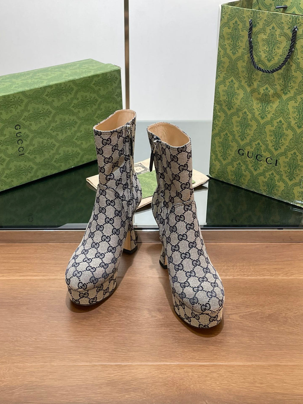 GUCCI SHORT BOOTS 11.5 CM IN BLACK MIX BEIGE MONOGRAM JACQUARD FABRIC