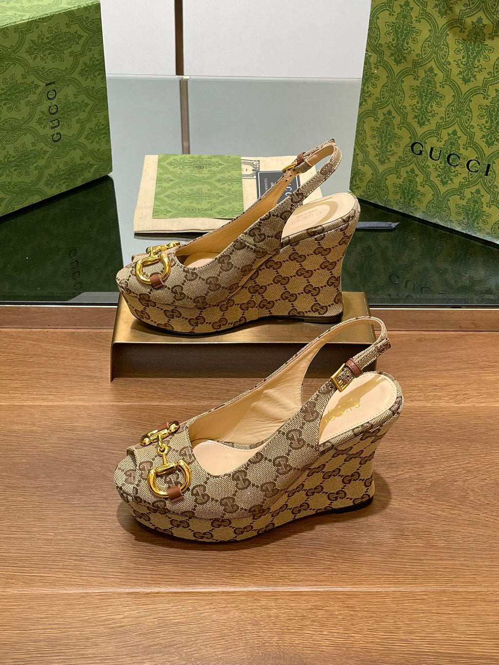 GUCCI WEDGE PLATFORM IN CAMEL BROWN MONOGRAM JACQUARD FABRIC
