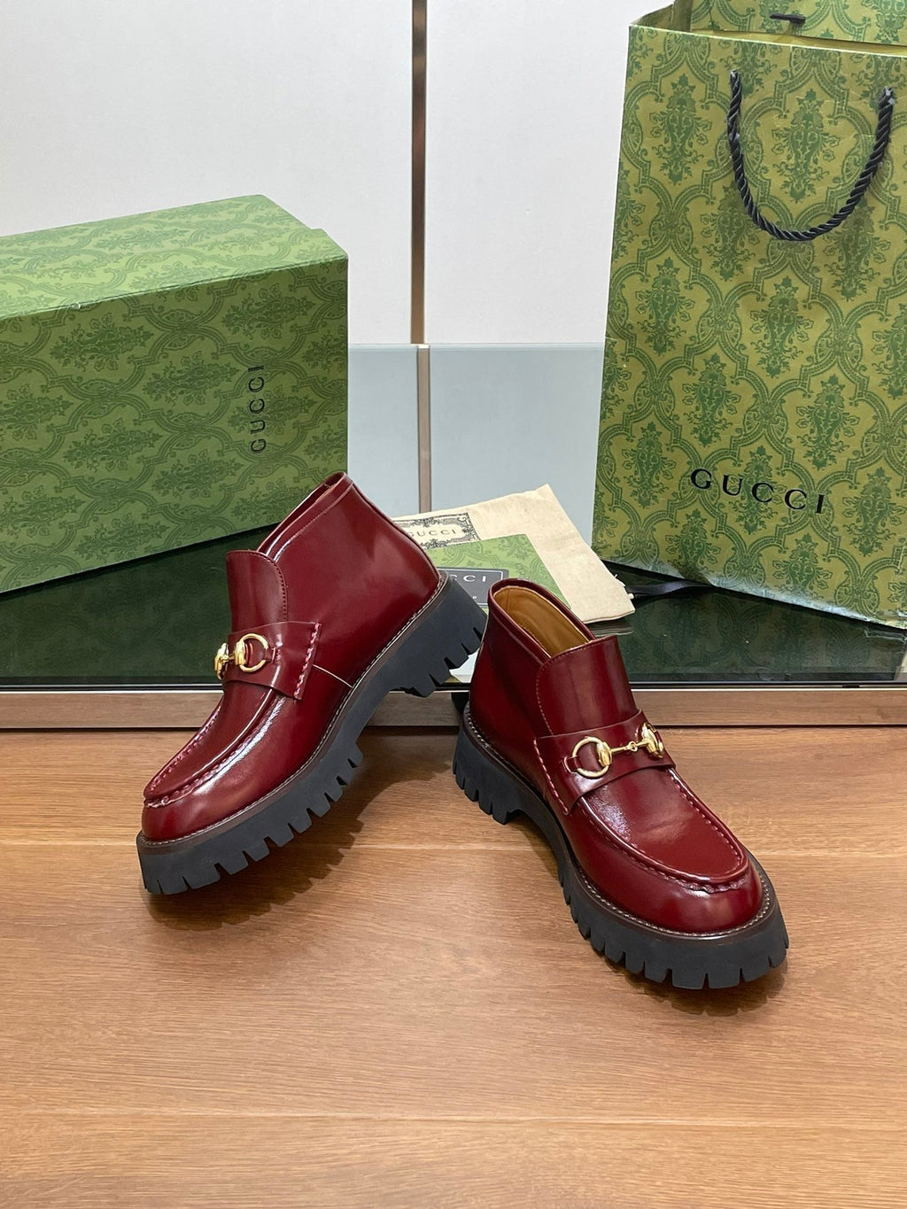 GUCCI HORSEBIT ANKLE BOOTS 4.5CM IN BURGUNDY RED CALFSKIN