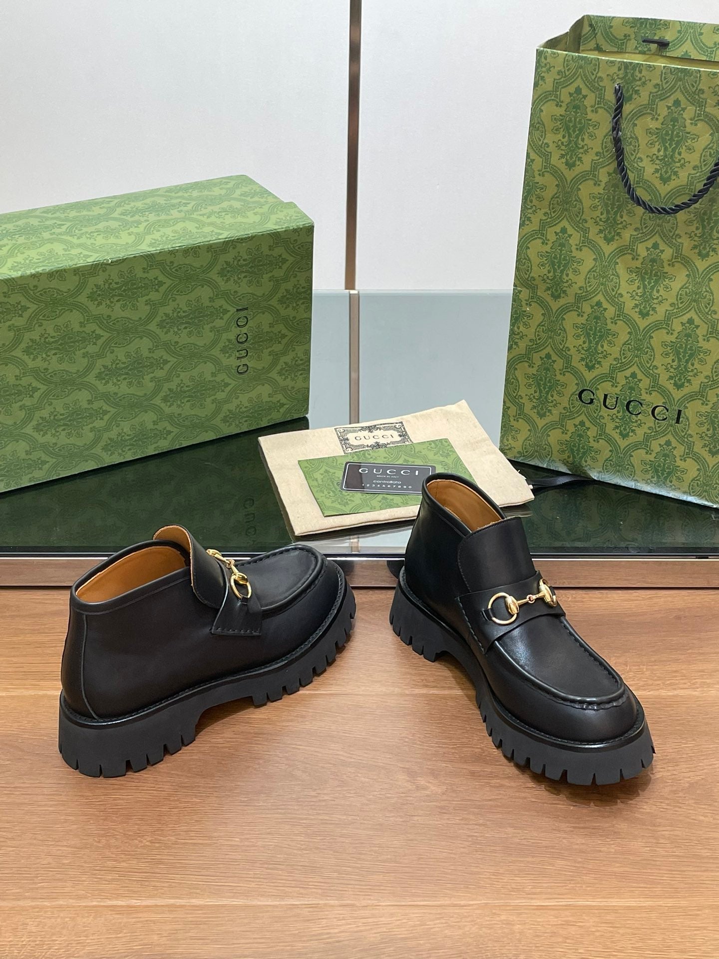 GUCCI HORSEBIT ANKLE BOOTS 4.5CM IN BLACK CALFSKIN