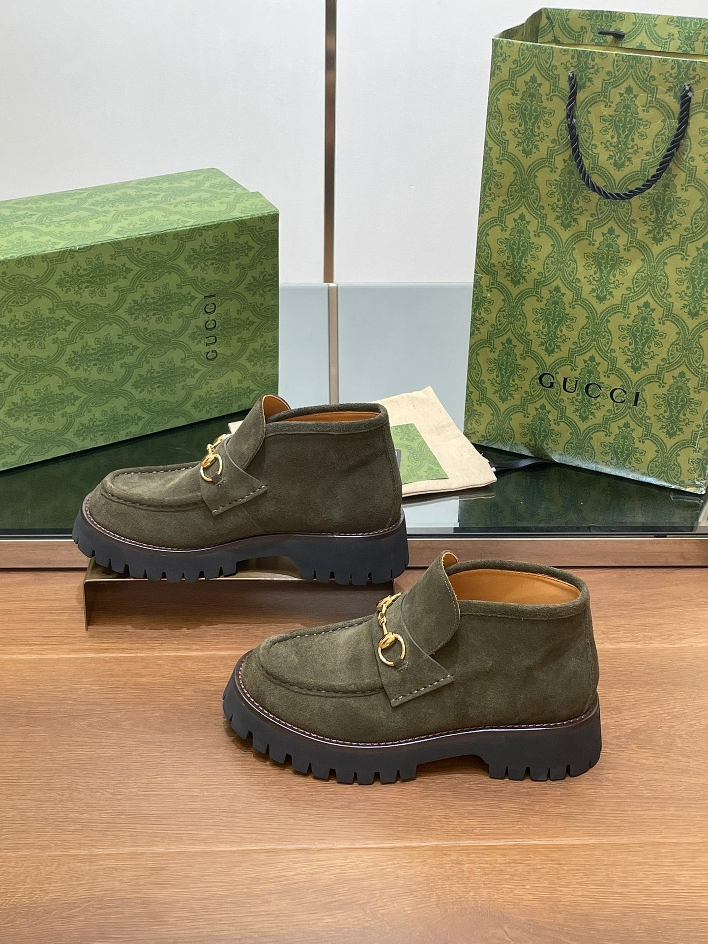 GUCCI WOMEN'S HORSEBIT ANKLE BOOTS 4.5CM IN KHAKI GREEN SUEDE
