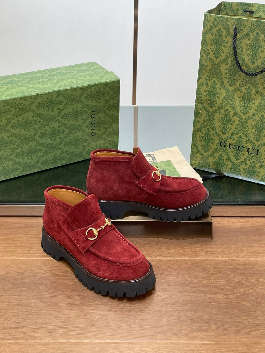GUCCI WOMEN'S HORSEBIT ANKLE BOOTS 4.5CM IN RED SUEDE