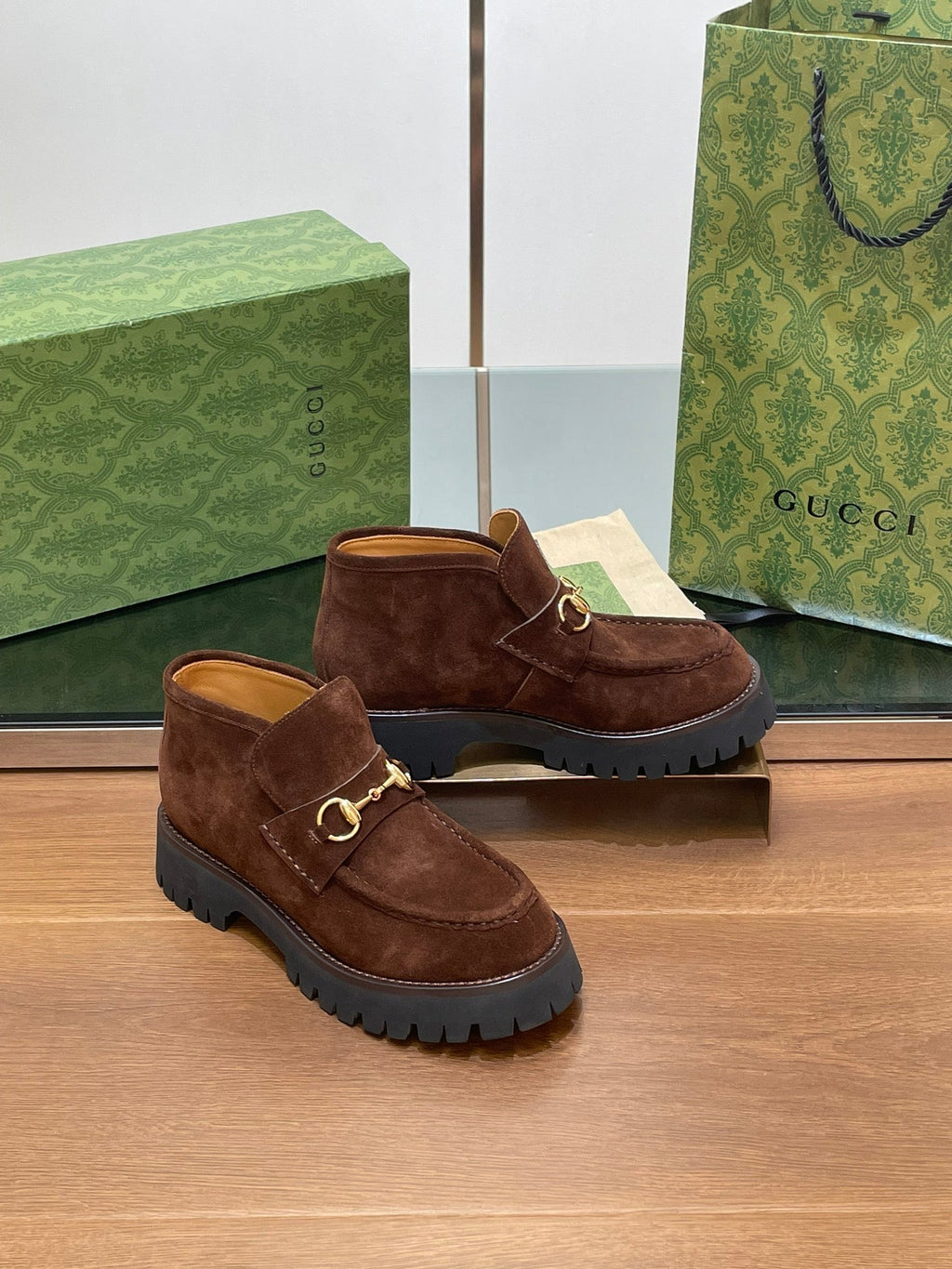 GUCCI WOMEN'S HORSEBIT ANKLE BOOTS 4.5 CM IN DARK BROWN SUEDE