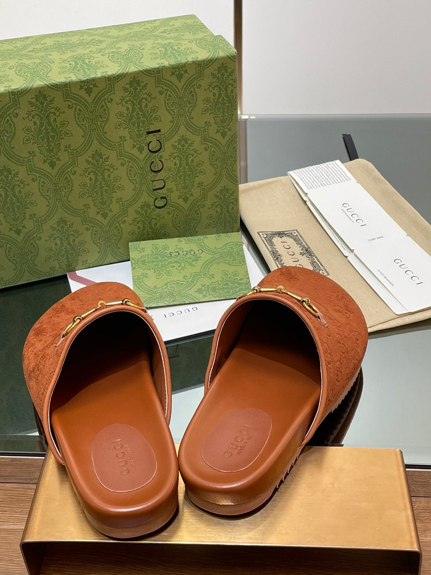 GUCCI HORSEBIT MULE IN BURNT ORANGE EMBOSSED SUEDE AND SHEEPSKIN LINING