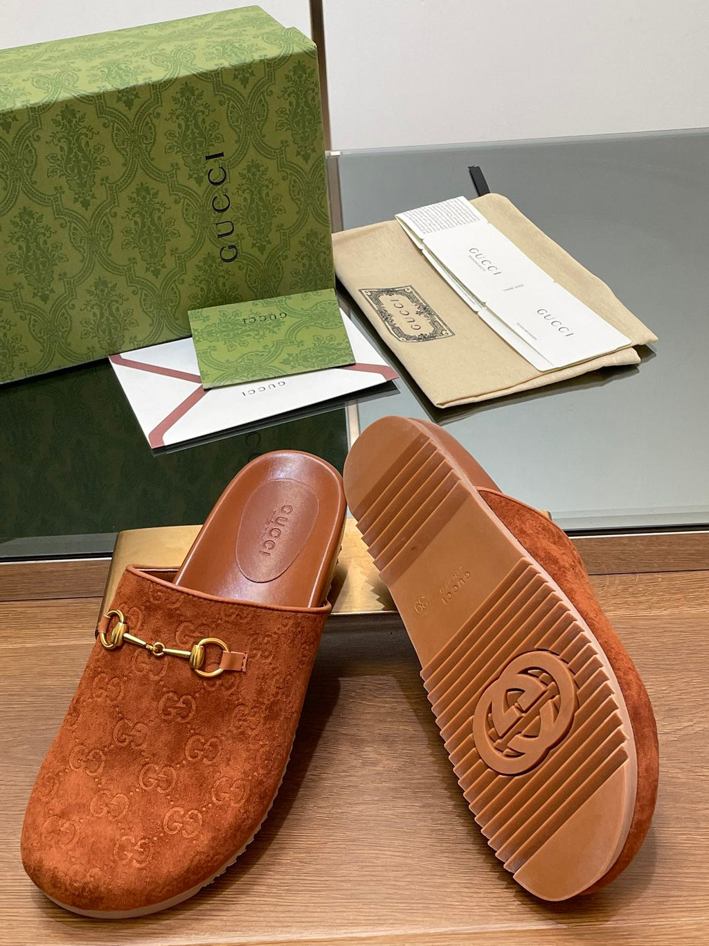 GUCCI HORSEBIT MULE IN BURNT ORANGE EMBOSSED SUEDE AND SHEEPSKIN LINING