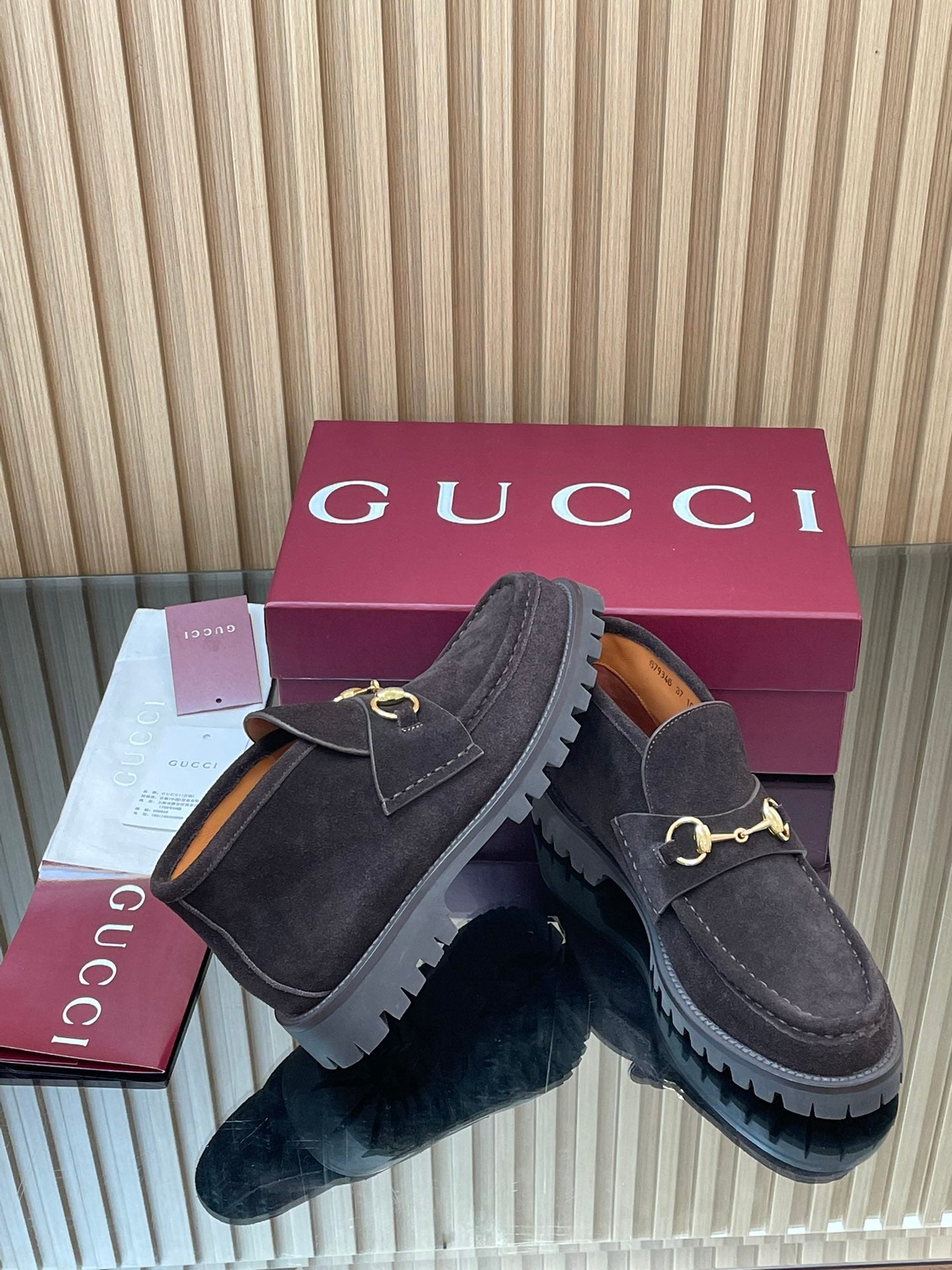 GUCCI HORSEBIT LOAFERS IN DARK PURPLE SUEDE