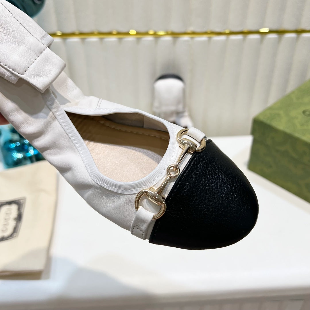 GUCCI BALLET SUPER SLIM BUCKLE BLACK AND WHITE LAMBSKIN