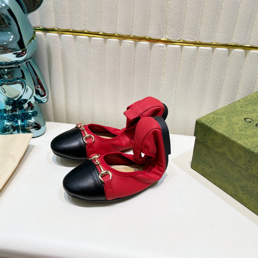 GUCCI BALLET SUPER SLIM BUCKLE BLACK AND CRIMSON LAMBSKIN