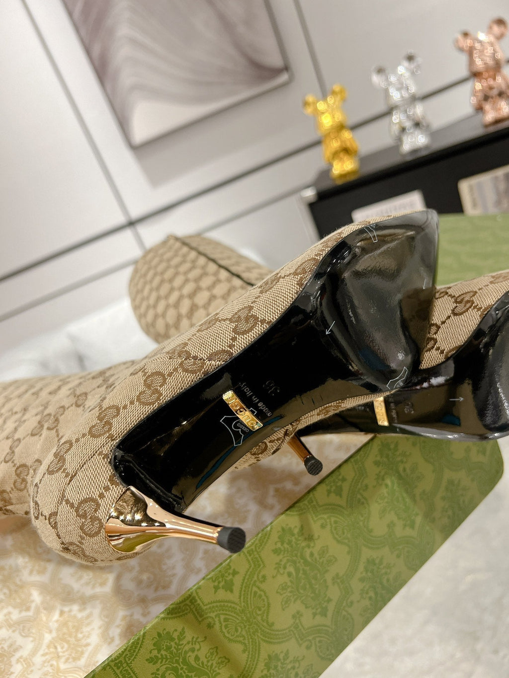 GUCCI KNEE BOOTS IN BEIGE MONOGRAM JACQUARD FABRIC AND CALFSKIN LINING