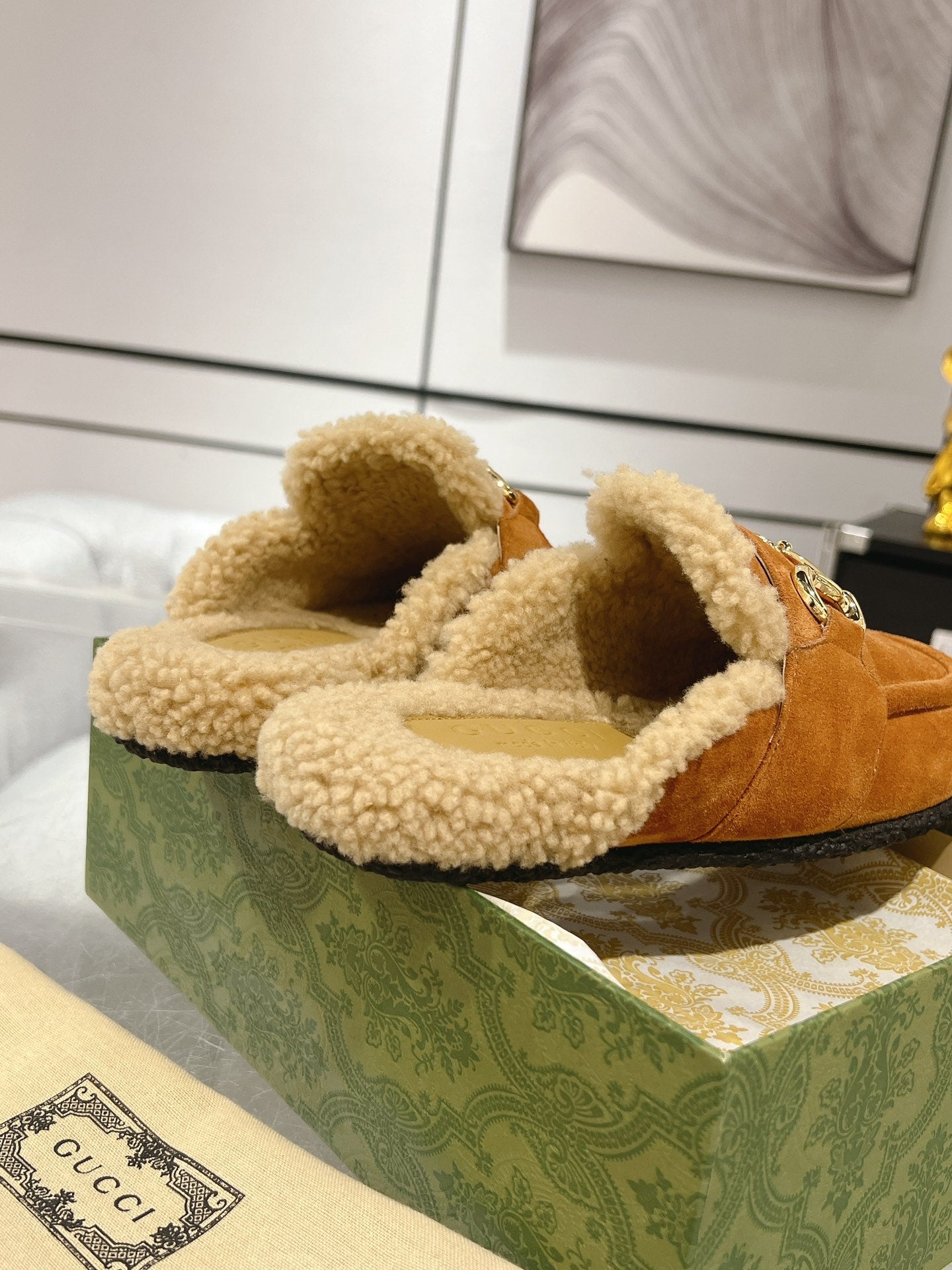 GUCCI HORSEBIT MULE IN BRONZE ORANGE SUEDE AND FLEECE LINING