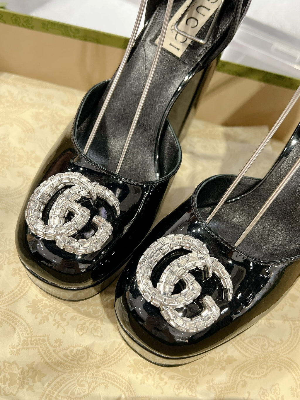 GUCCI CRYSTALS PLATFORM PUMPS BLACK CALFSKIN