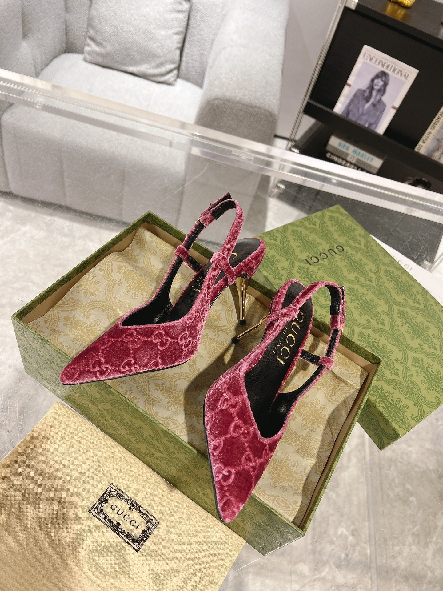 GUCCI SLINGBACK HIGH HEEL PUMP MAGENTA VELVET