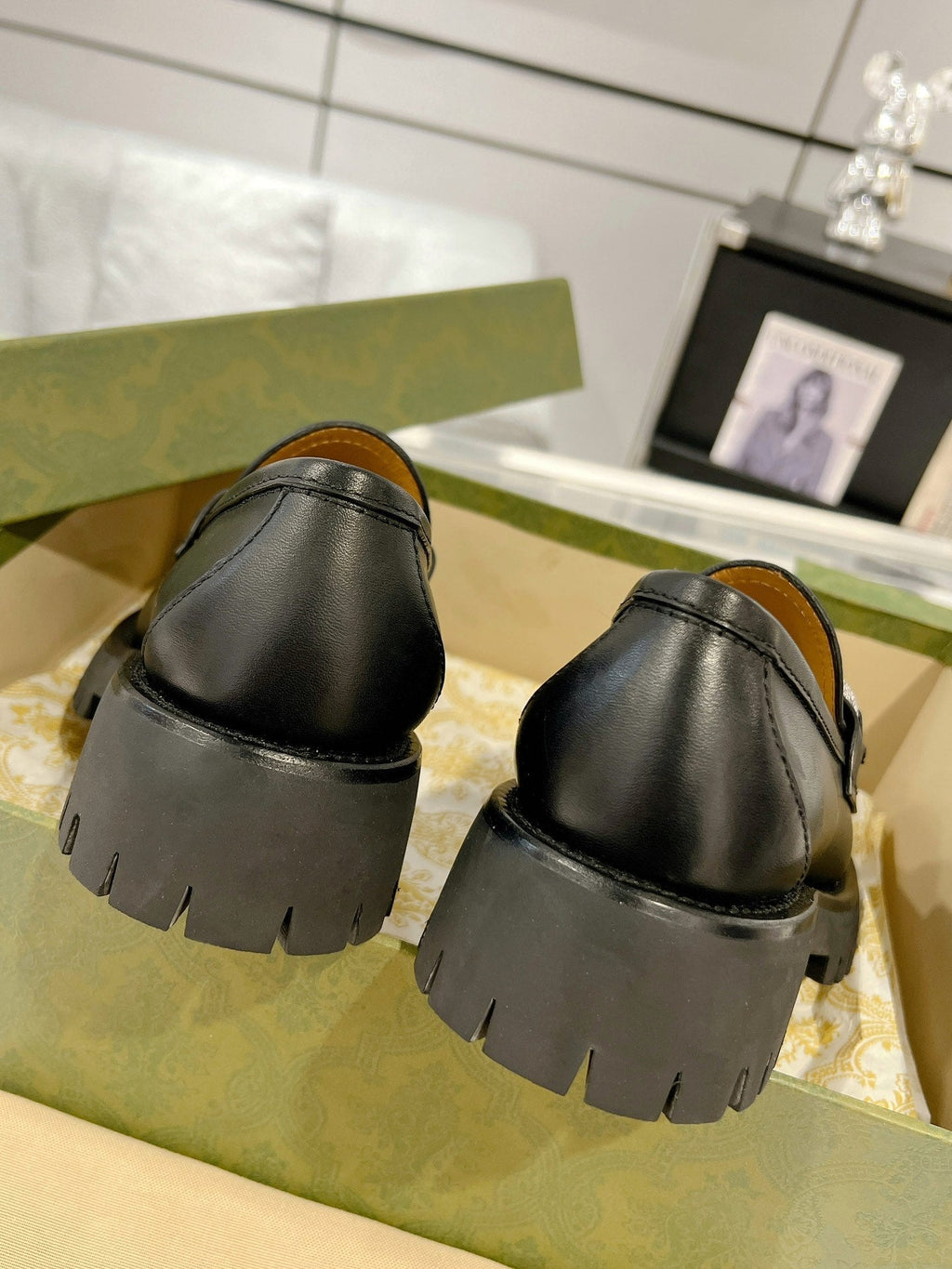 GUCCI CRYSTAL LOAFER WITH HORSEBIT BLACK CALFSKIN