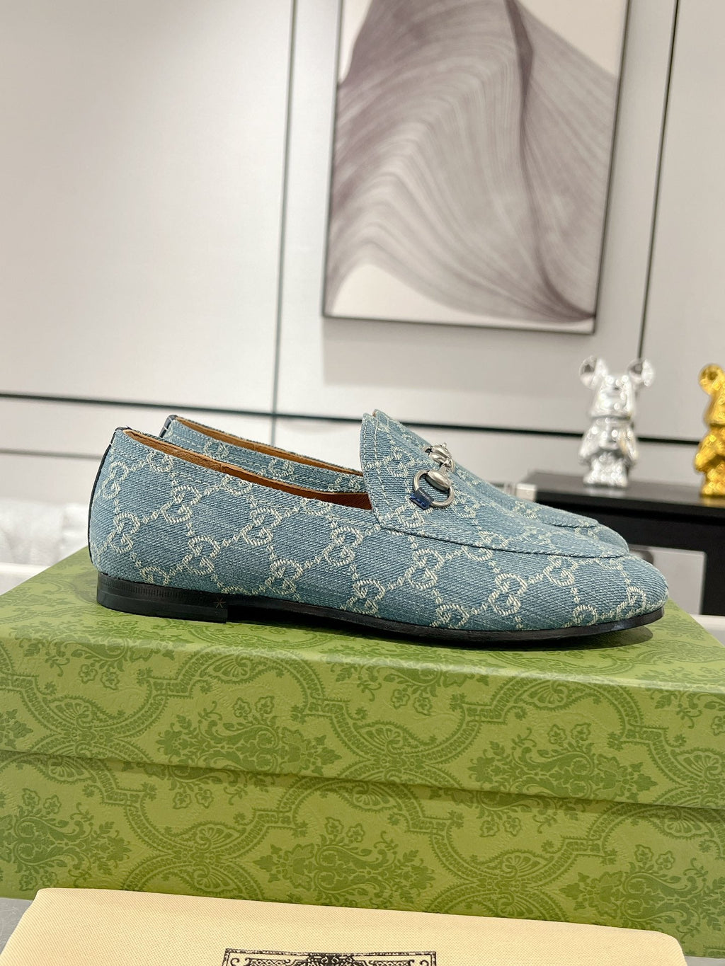 GUCCI MEN'S LOAFER WITH HORSEBIT IN SAPHIRE BLUE MONOGRAM JACQUARD FABRIC