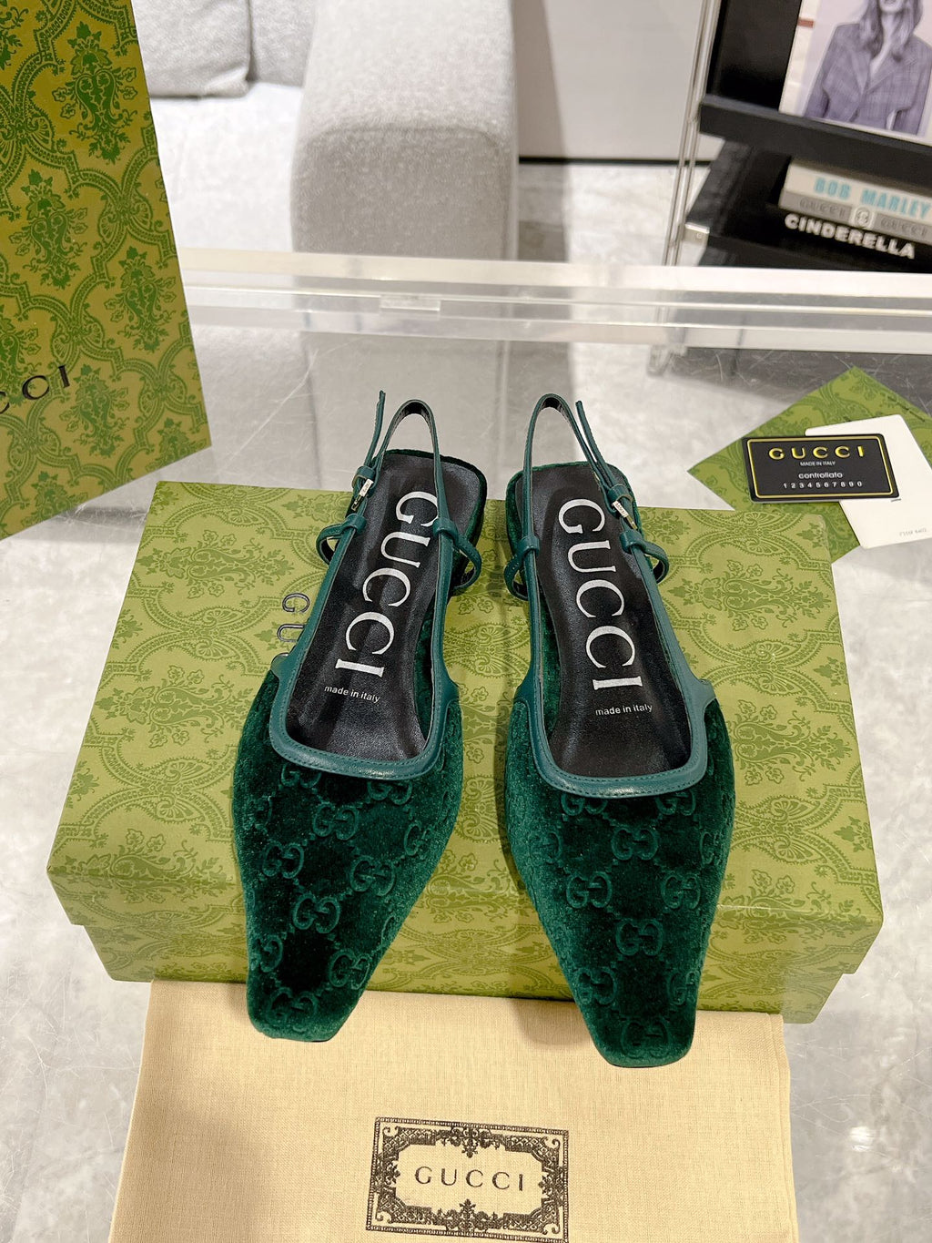 GUCCI SLINGBACK FLATS IN GREEN FOREST VELVET