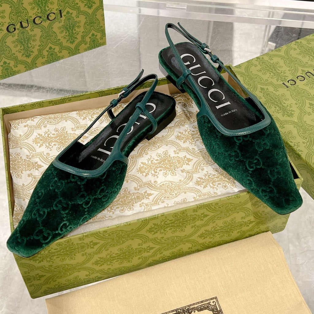 GUCCI SLINGBACK FLATS IN GREEN FOREST VELVET
