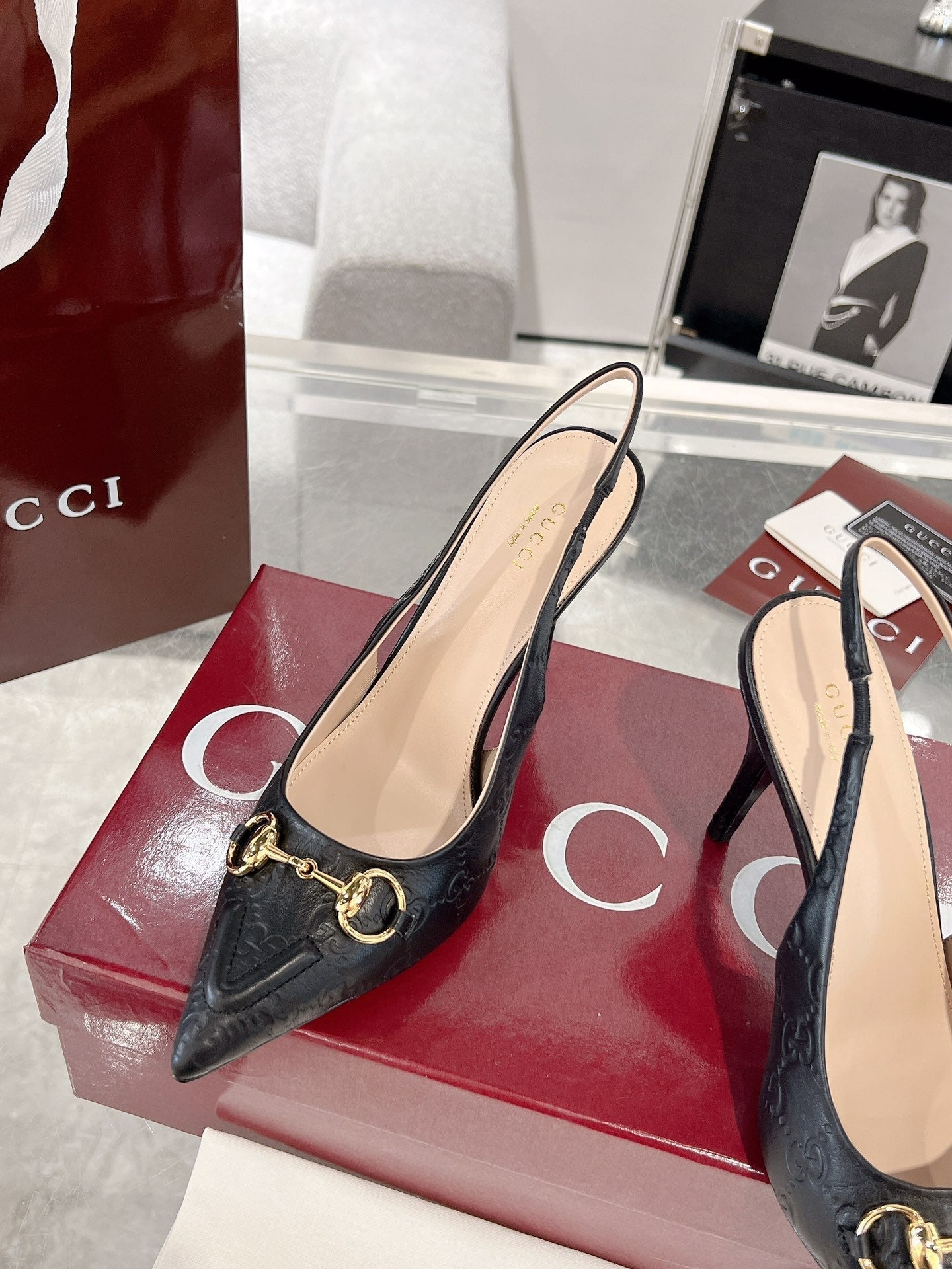 GUCCI HIGH SLINGBACK 10.5 CM IN BLACK GLOSSY EMBOSSED SUEDE AND SHEEPSKIN LINING