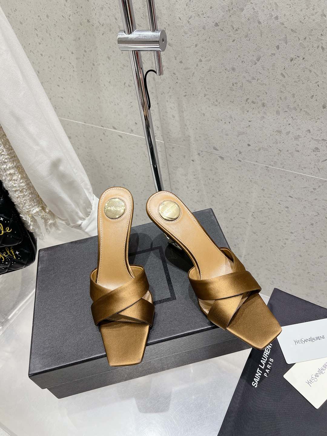 LOUIS VUITTON OPYUM HIGH MULES 85 MM IN METALLIC GOLD SATIN CREPE