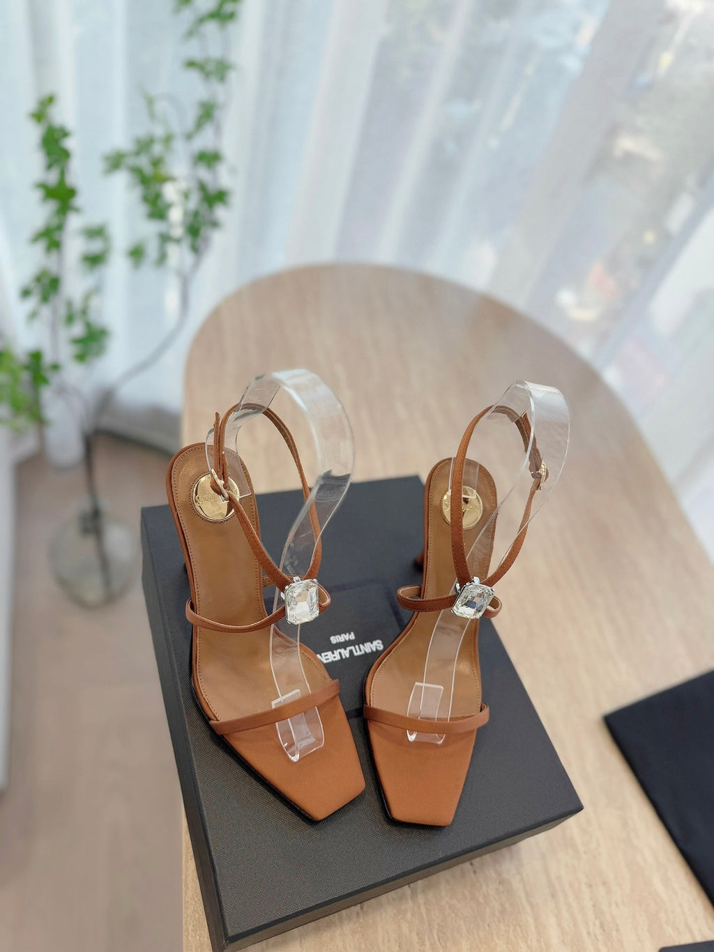LOUIS VUITTON HIGH HEEL SANDAL 10 CM IN BRONZE BROWN SATIN CREPE AND CRYSTAL