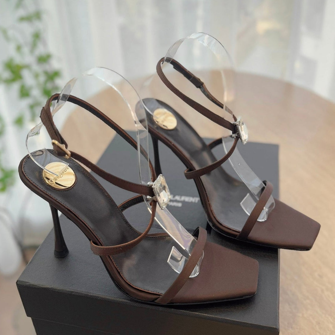 LOUIS VUITTON HIGH HEEL SANDAL 10 CM IN CHOCOLATE BROWN SATIN CREPE AND CRYSTAL