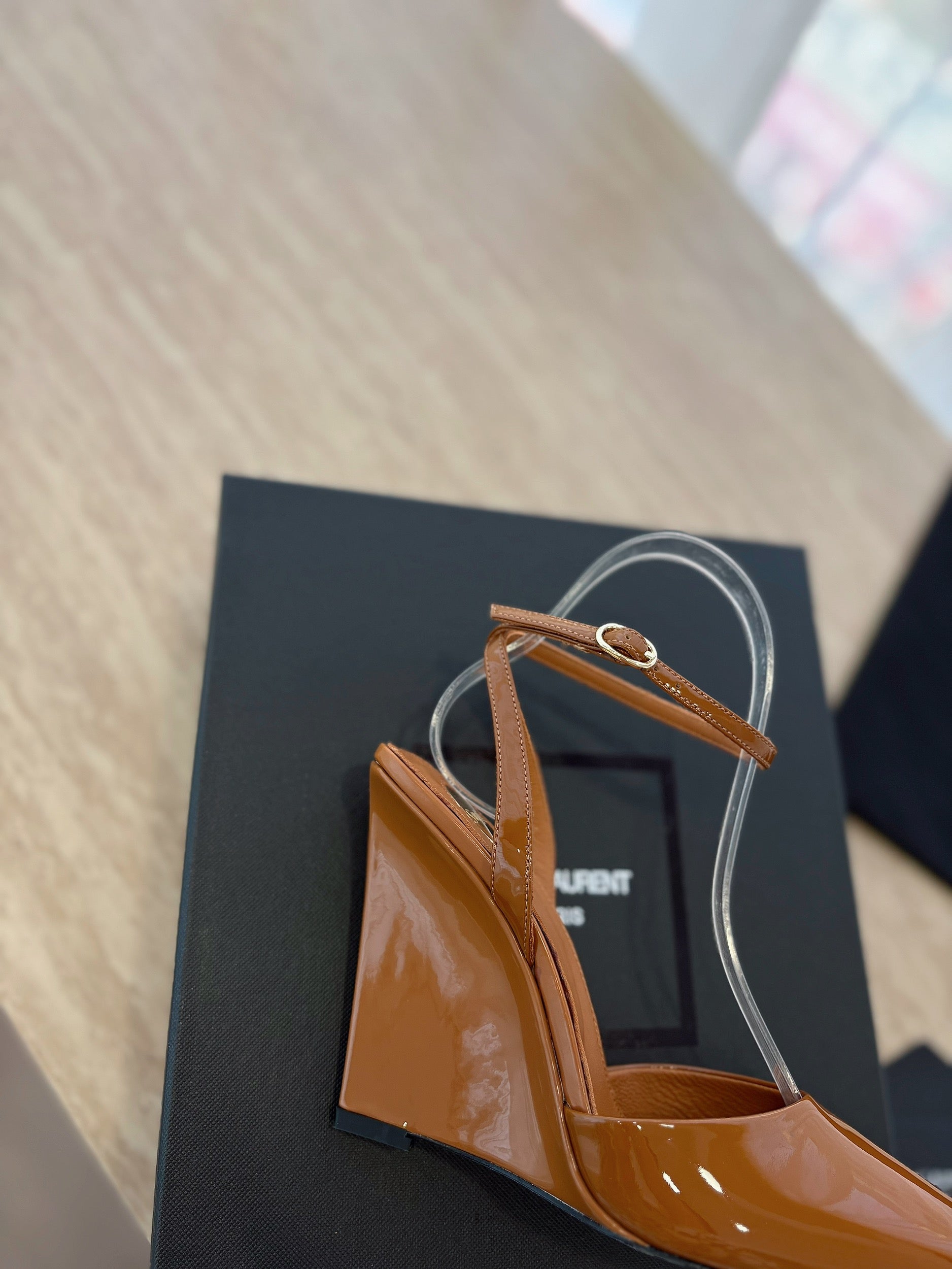 LOUIS VUITTON LA SCANDALE HIGH 10 CM WEDGE SANDALS IN BRONZE BROWN PATENT LEATHER