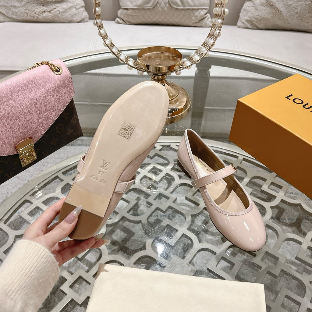LOUIS VUITTON MARY JANE SHOES IN LIGHT PINK PATENT CALFSKIN