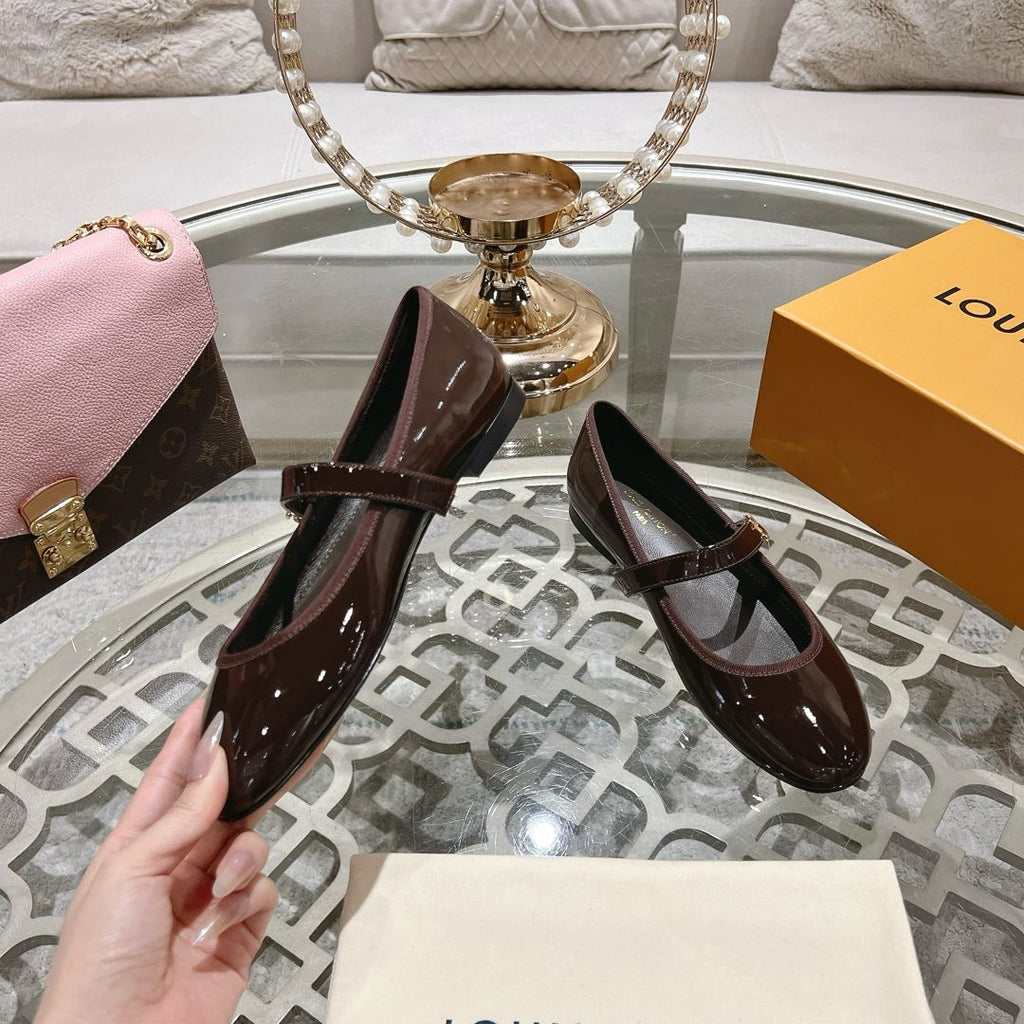 LOUIS VUITTON MARY JANE SHOES IN WALNUT BROWN PATENT CALFSKIN