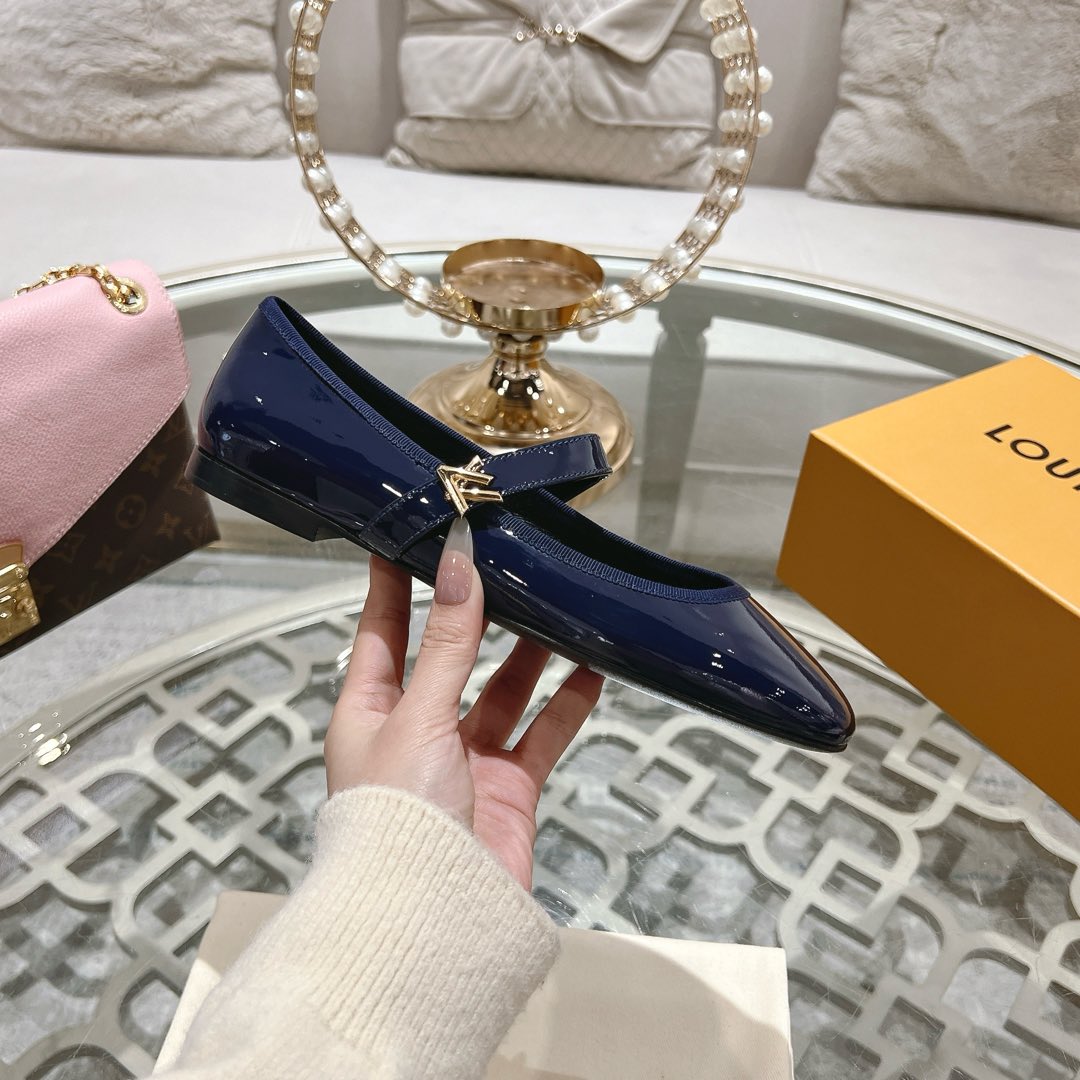 LOUIS VUITTON MARY JANE SHOES IN AEGEAN BLUE PATENT CALFSKIN