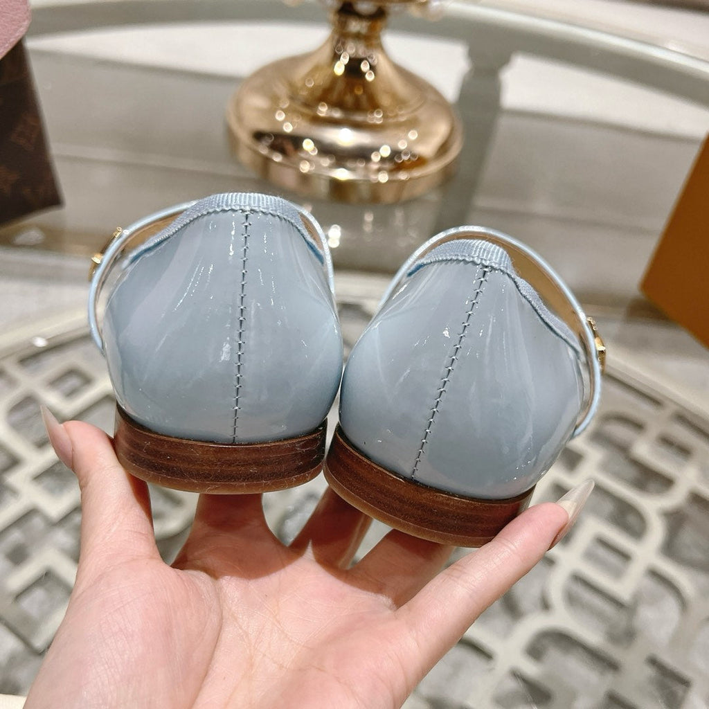 LOUIS VUITTON MARY JANE SHOES IN BLUE PASTEL PATENT CALFSKIN