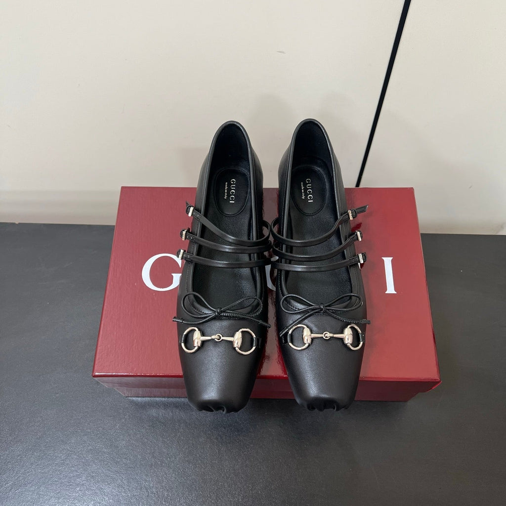 GUCCI MARY JANE 25S IN BLACK LAMBSKIN WITH SILVER HARDWARE