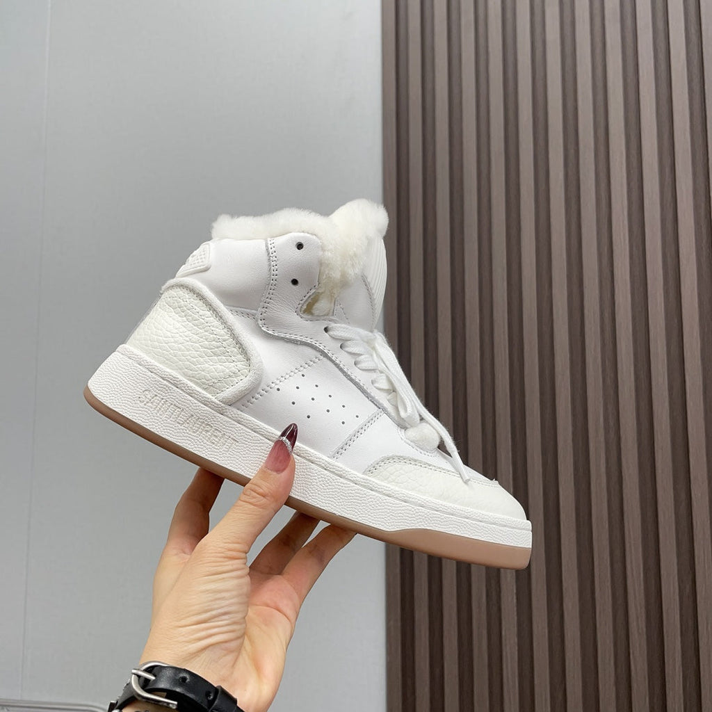 LOUIS VUITTON HIGH-TOP SNEAKERS IN WHITE CALFSKIN WITH FLEECE LINING