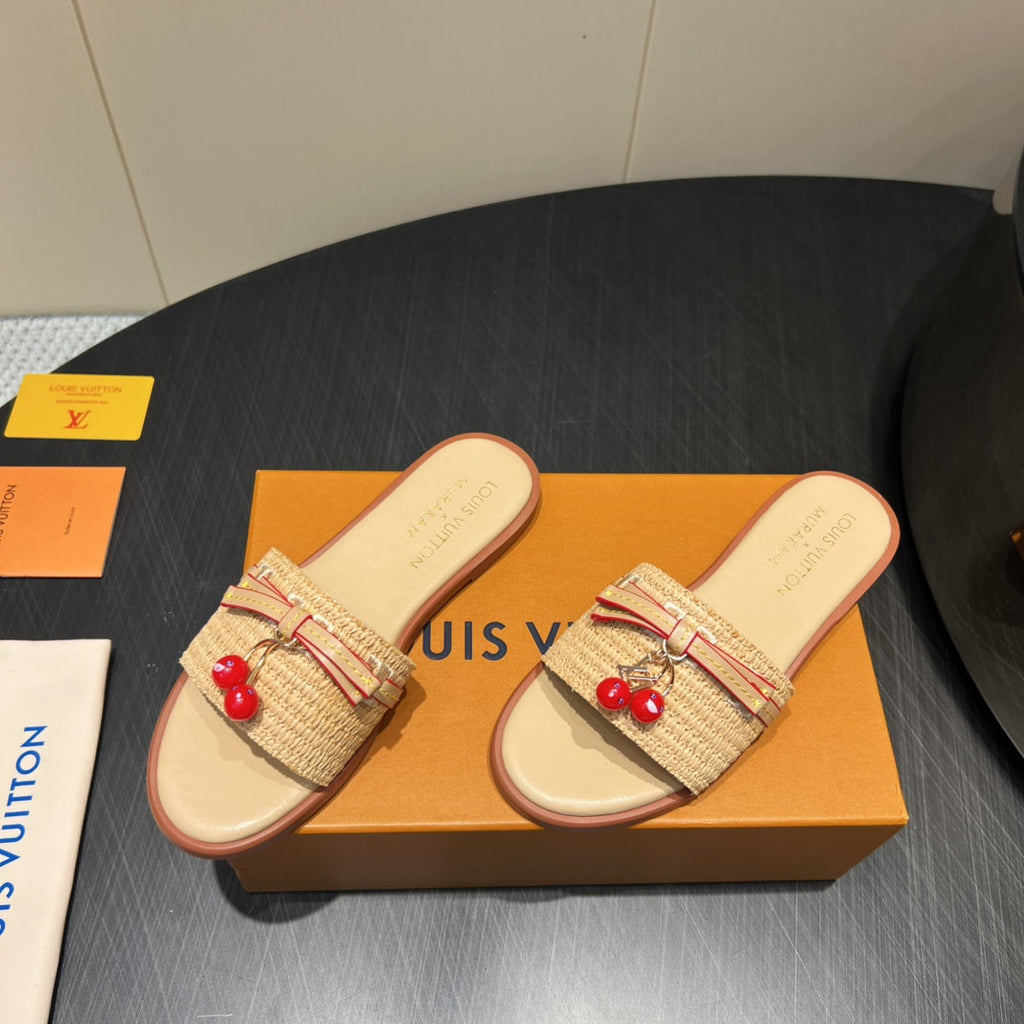 LOUIS VUITTON LV SLIDE SANDALS 25S IN BEIGE RAFFIA AND CALFSKIN WITH CHERRY BLOSSOM BUCKLE