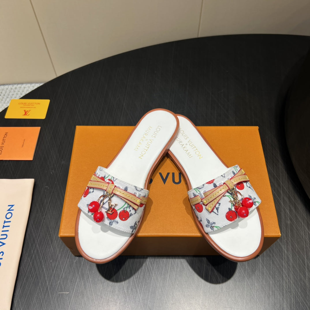 LOUIS VUITTON LV SLIDE SANDALS 25S IN WHITE DENIM AND CALFSKIN WITH CHERRY BLOSSOM BUCKLE