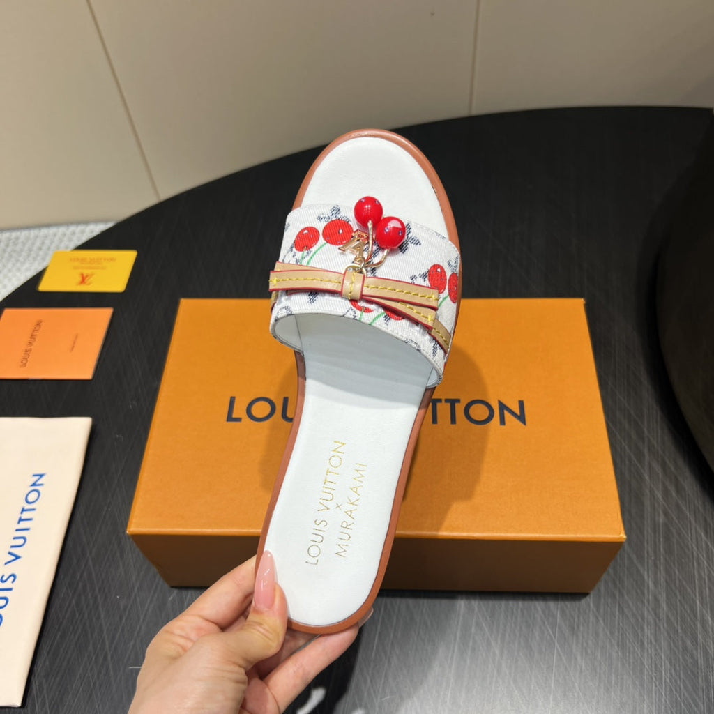LOUIS VUITTON LV SLIDE SANDALS 25S IN WHITE DENIM AND CALFSKIN WITH CHERRY BLOSSOM BUCKLE