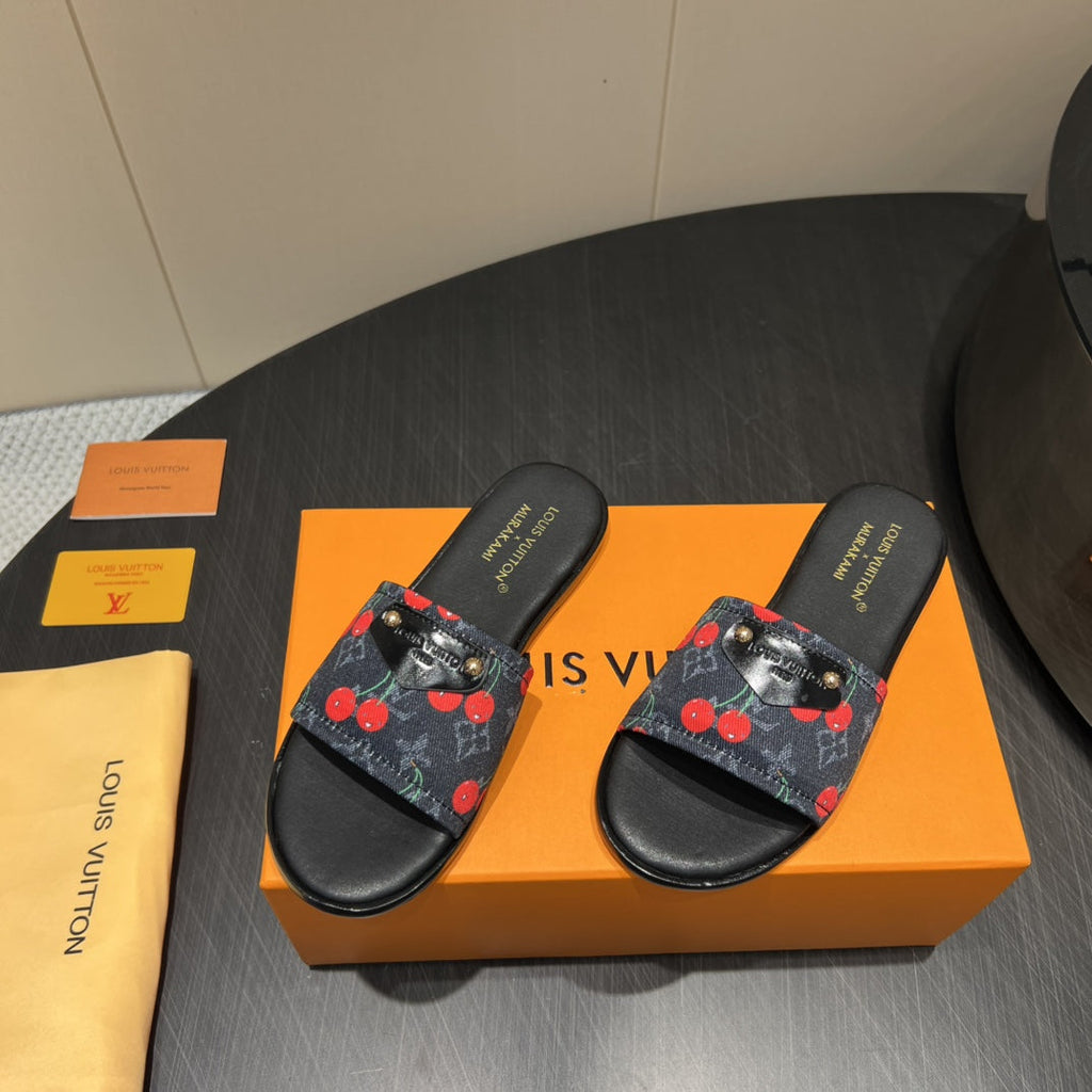 LOUIS VUITTON LV SLIDE SANDALS 25S IN BLACK DENIM AND CALFSKIN WITH LOGO PRINT
