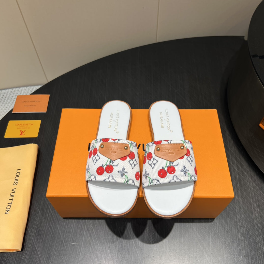 LOUIS VUITTON LV SLIDE SANDALS 25S IN WHITE DENIM AND CALFSKIN WITH LOGO PRINT