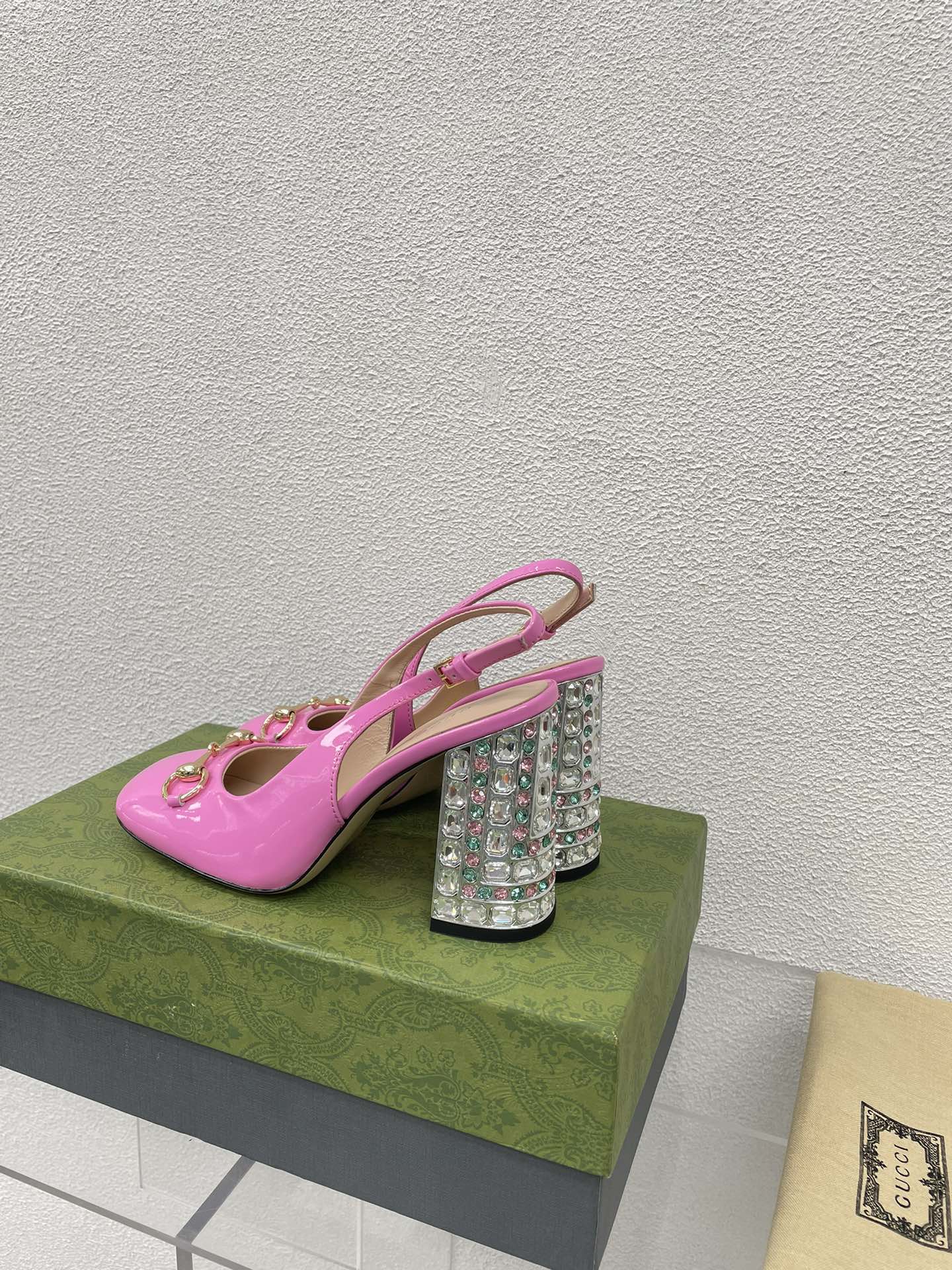GUCCI WOMEN'S HORSEBIT SLINGBACK 95MM IN FUSICA PINK CALFSKIN WITH RHINSTONES