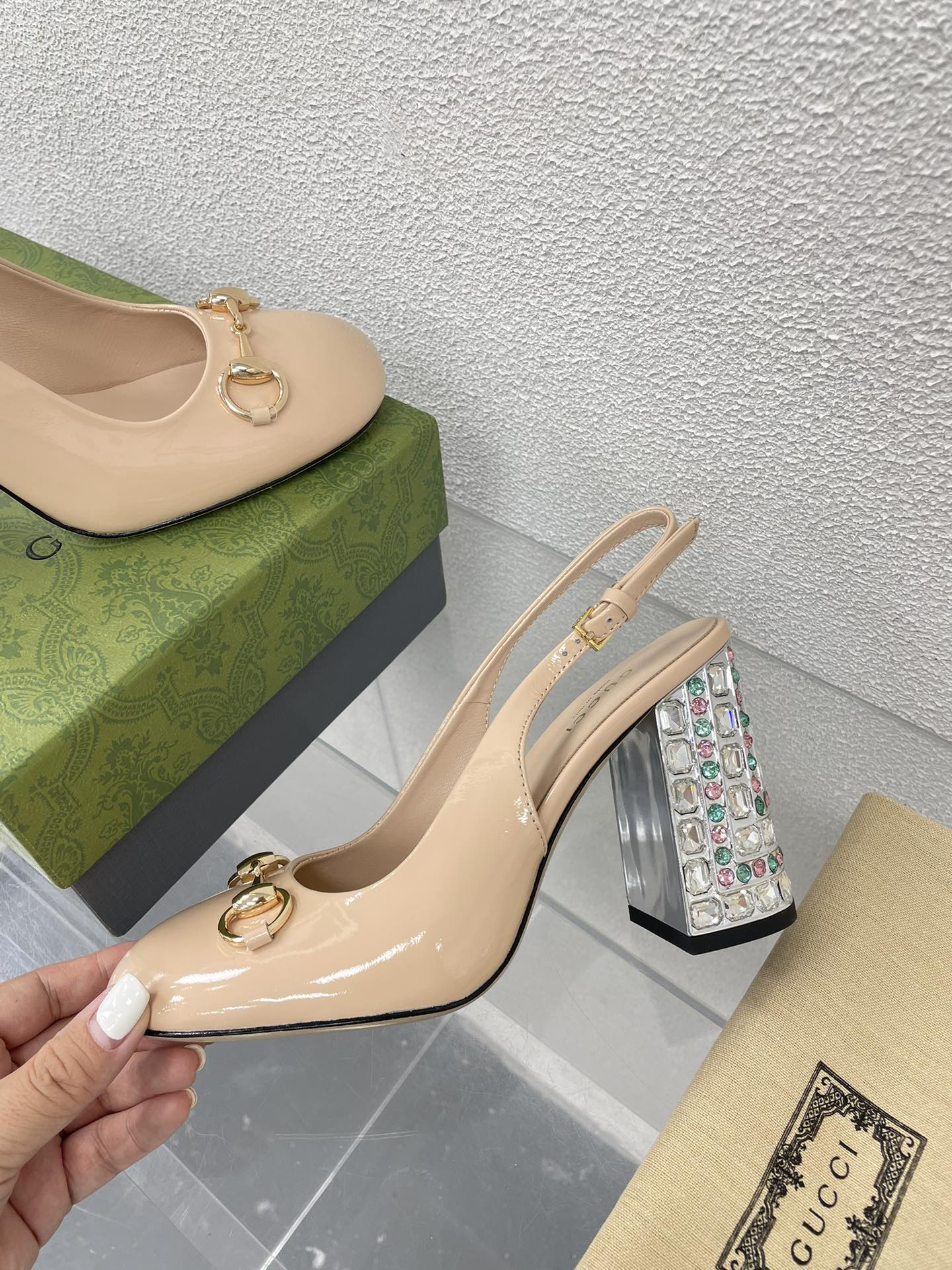 GUCCI WOMEN'S HORSEBIT SLINGBACK 95MM IN TAN BEIGE CALFSKIN WITH RHINSTONES