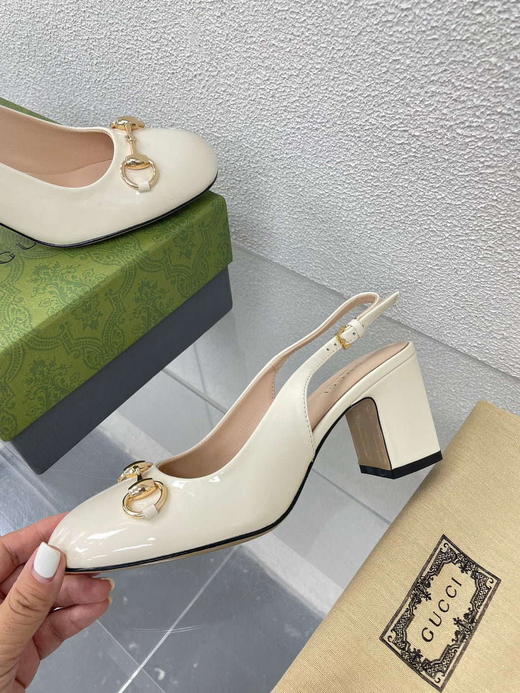 GUCCI WOMEN'S HORSEBIT SLINGBACK 75MM IN WHITE CALFSKIN