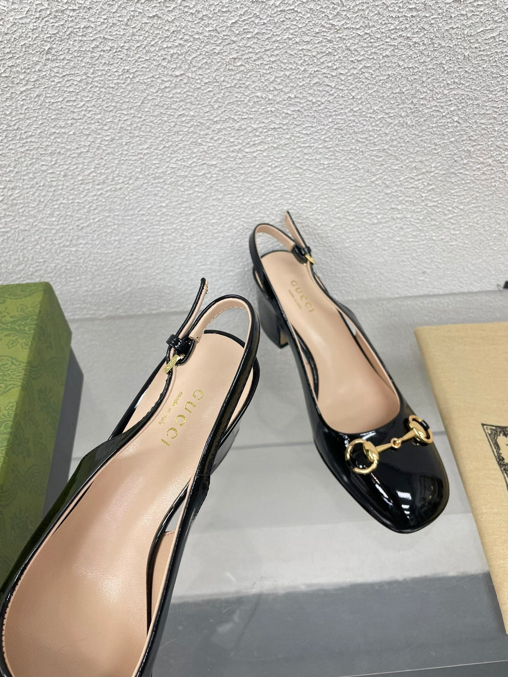 GUCCI WOMEN'S HORSEBIT SLINGBACK 75MM IN BLACK CALFSKIN