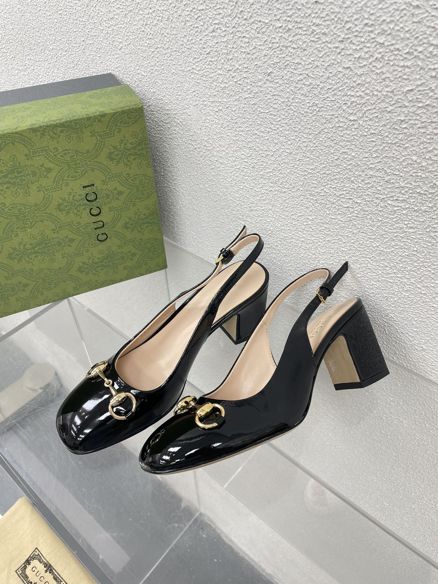 GUCCI WOMEN'S HORSEBIT SLINGBACK 75MM IN BLACK CALFSKIN