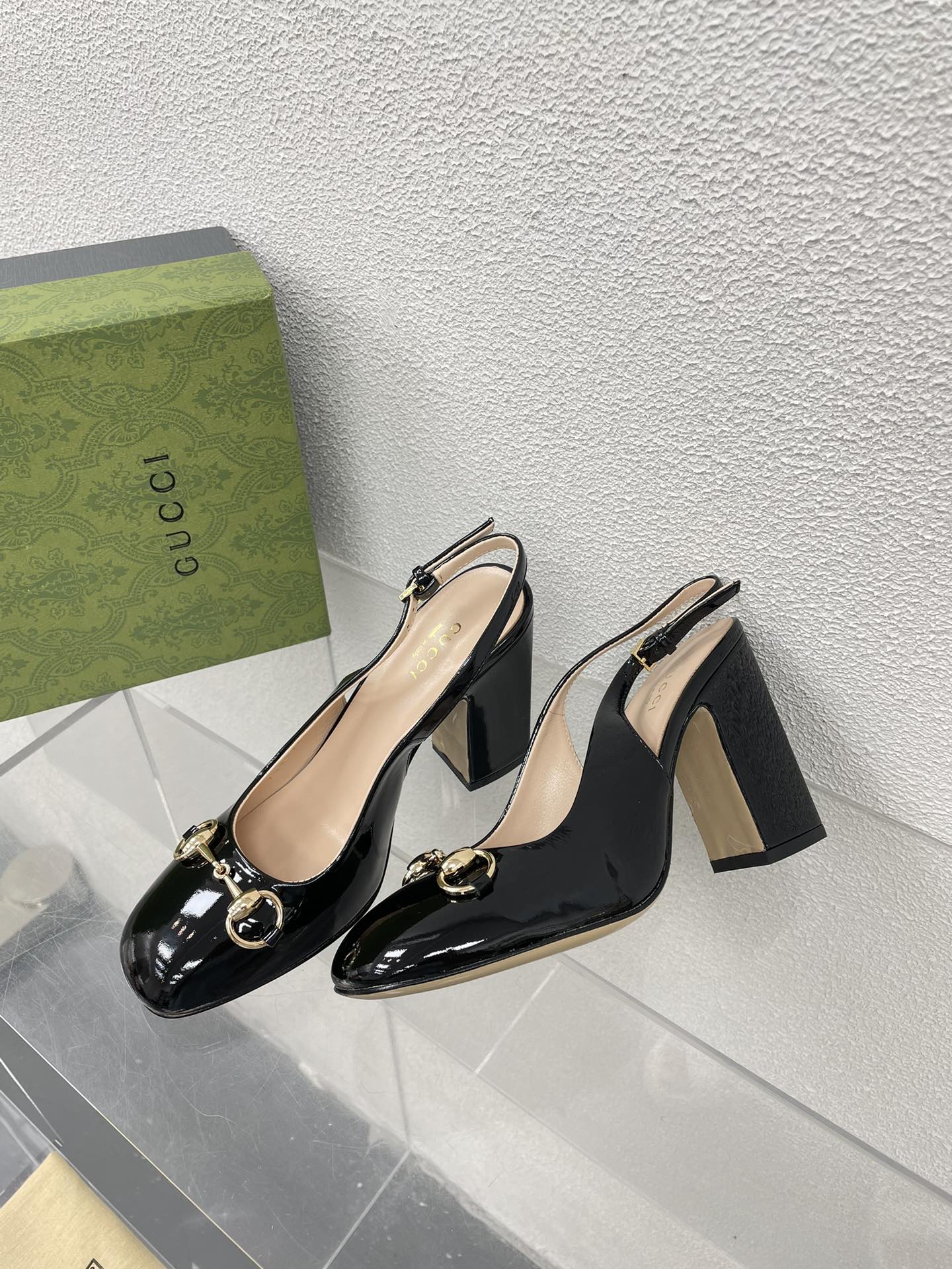GUCCI WOMEN'S HORSEBIT SLINGBACK 95MM IN BLACK CALFSKIN