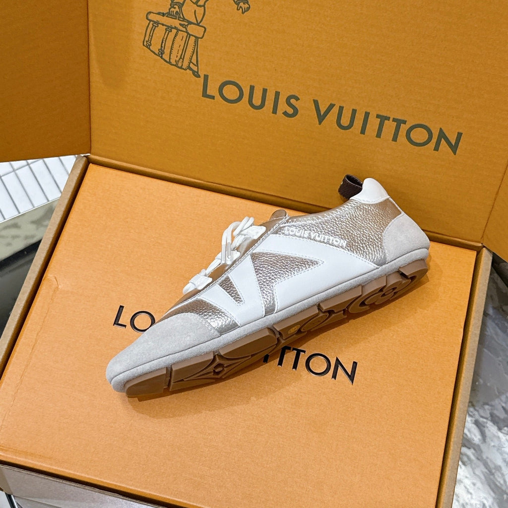 LOUIS VUITTON SNEAKERINA TRAINERS IN SILVER-TONE CALFSKIN AND SUEDE