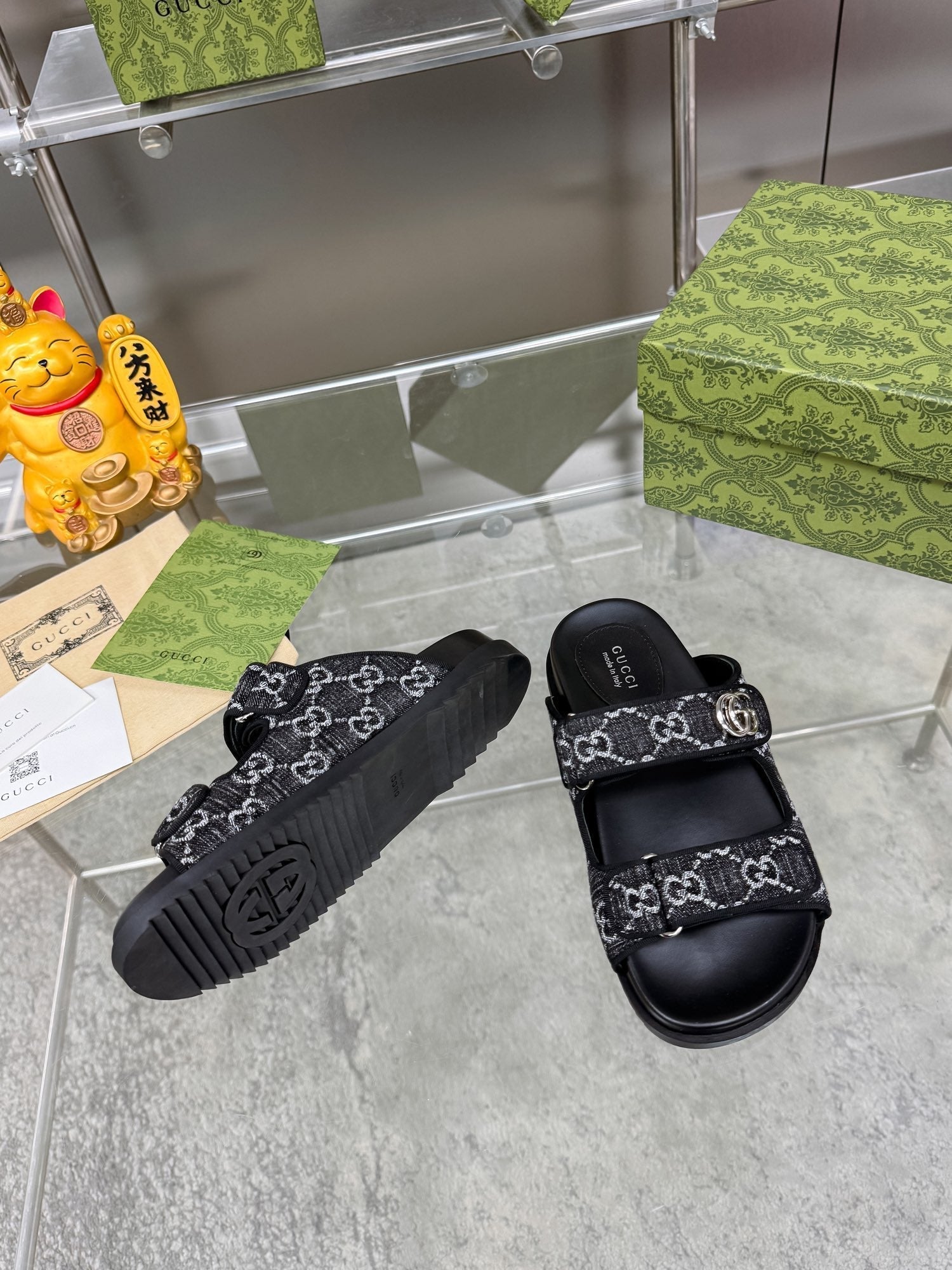 GUCCI SANDALS IN BLACK FABRIC AND CALFSKIN WITH SILVER HARDWARE