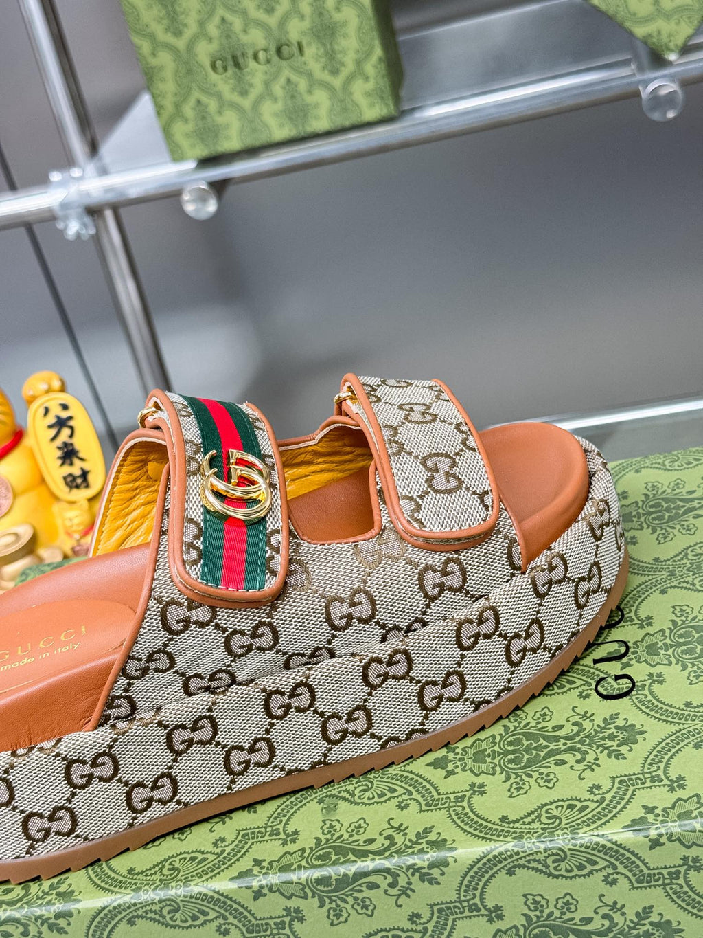 GUCCI SANDALS 22 IN ORANGE CALFSKIN AND BEIGE FABRIC WITH GOLD HARDWARE