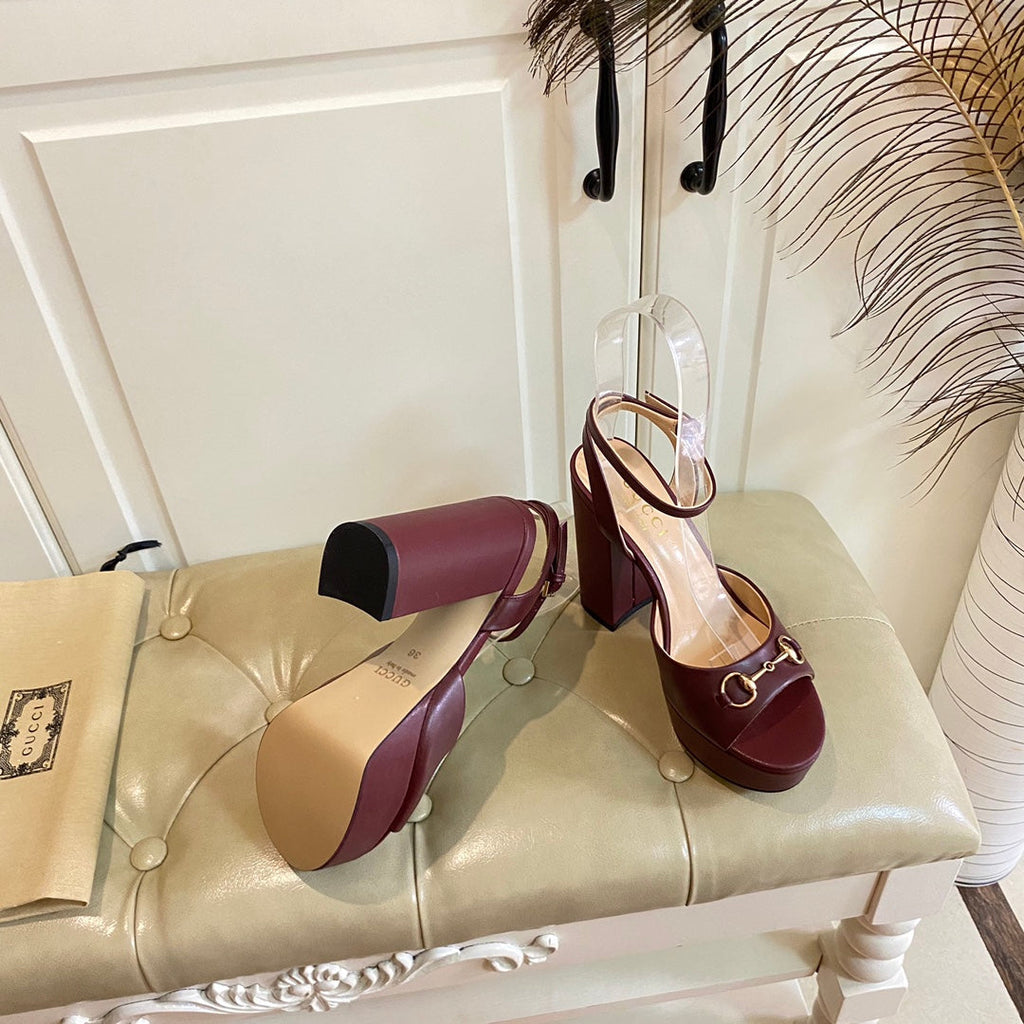 GUCCI HORSEBIT PLATFORM SANDAL IN WINE RED SHEEPSKIN